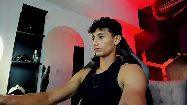 MaxiimoRomano_ webcam show