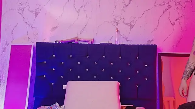 Dakotaa_Johnson's Live XXX Chat