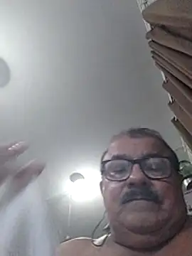 Pokazy przed kamerką – Misterymem63