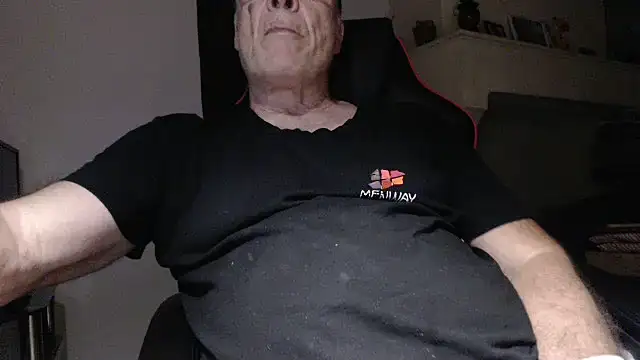 zemm54 Chat XXX live