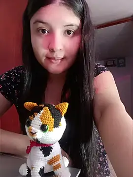 Pervyangell Adlı Modelin Canlı XXX Sohbeti
