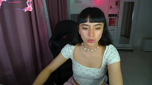 Chat XXX en directo de violetta_blackk