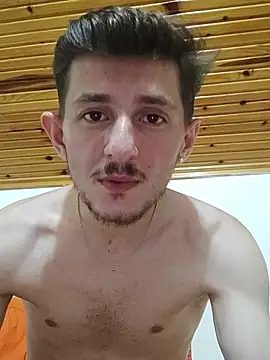 mamihso1 Adlı Modelin Canlı XXX Sohbeti