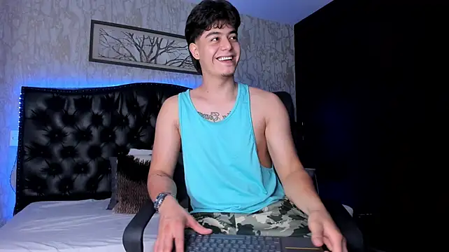 MaxCruz_ XXX чат на живо