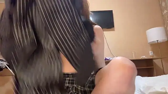 AliceLoveq Webcam Show
