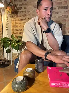 Jean_Prime Chat XXX live