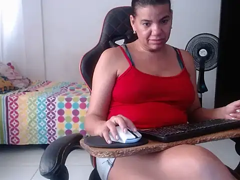 Adriana_0312's Live XXX Chat
