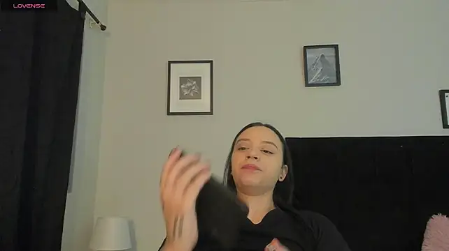 Sara_B Live XXX Chat