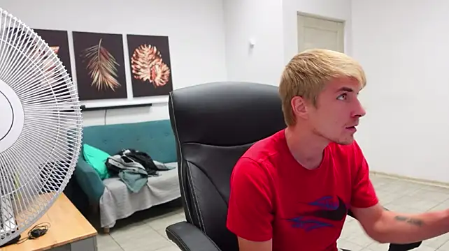 Logan_Falk – Naživo XXX chat