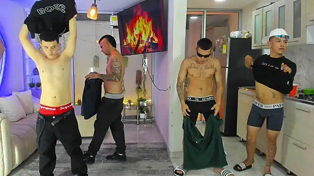צ'אט XXX בשידור חי של Houseofwarrios