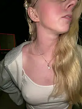 LinaLeana Webcam Show