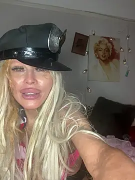 pammybarbwire webcam show