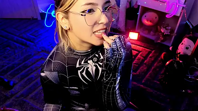 EmilyMiller_ Webcam-Show