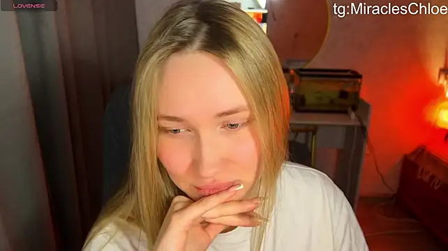 ChloeMillerMeow Chat XXX in diretta