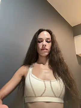 brookehoneynina Шоу с уебкамера