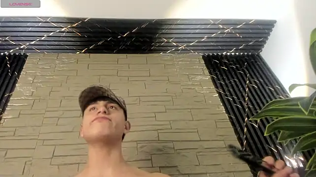 Živý XXX chat Lander_Cruz