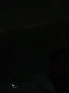 Taylor_DiamondBoy élő XXX-chatje