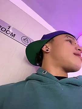 Chat XXX Live Dominik_Souza