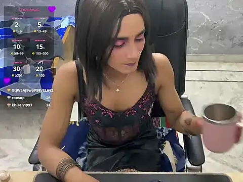 LuvLayla – webcam-show
