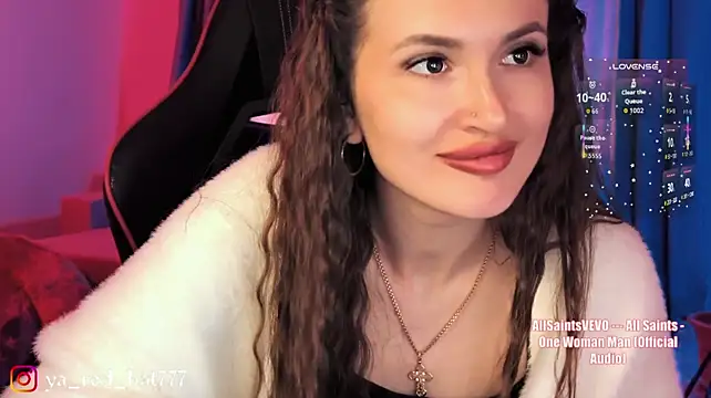 -RED_HAT-'s Live XXX Chat