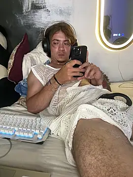 AngelLatinBoy Pertunjukan Webcam