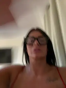 ultimate_PAWG Adlı Modelin Canlı XXX Sohbeti