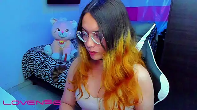lillykittyyyのライブXXXチャット