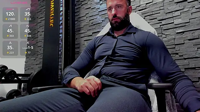 Czat XXX na żywo – David_Big_Daddy