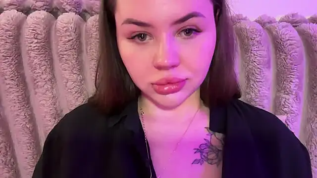 AlmaryKim Chat XXX live