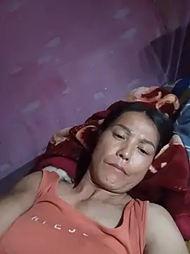Chat +18 de Lily-ly ao vivo