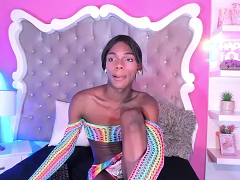 Show modela ALONDRA-FARELO na web-kameri