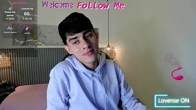 Dyla_n18n Live XXX chat