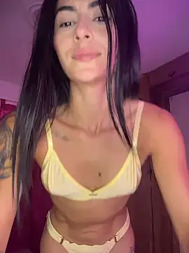 Chat +18 de emilie_xx_ ao vivo