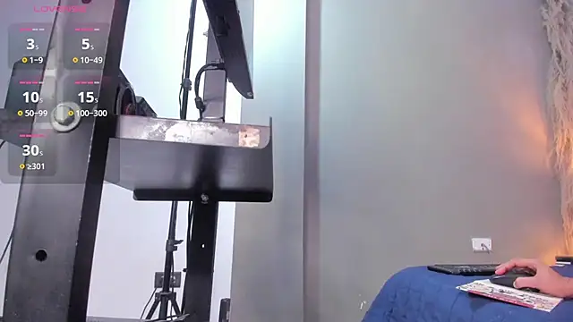 MILF_AURORA's Live XXX Chat