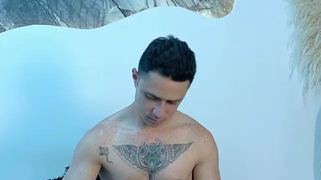 Show de LoganKush_ na webcam