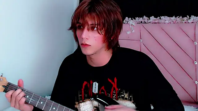 oli_dusk Pertunjukan Webcam