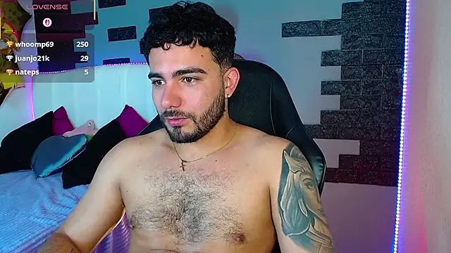 adamhairy's Live XXX Chat