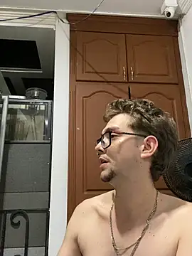 Chat +18 de VeronicaSaenzx ao vivo