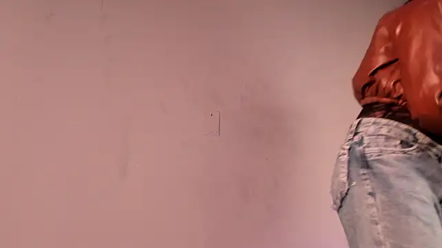 Kitty_Milan Live XXX Chat