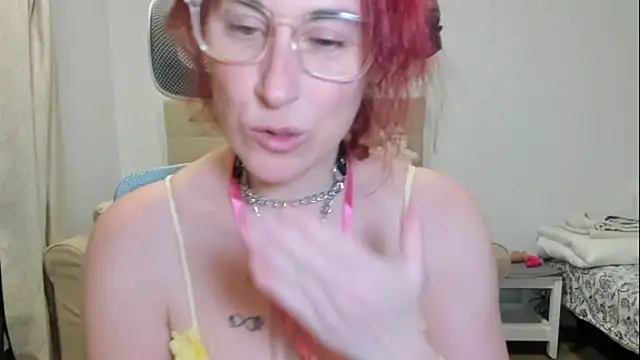 emmita69_ Live XXX Chat