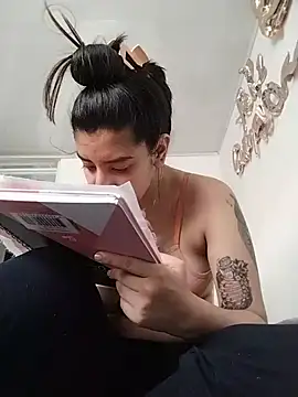 sarahy_evans' Live XXX Chat