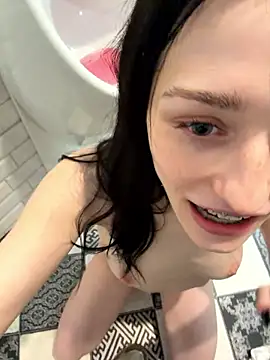 Mia_Mia_M Webcam Show