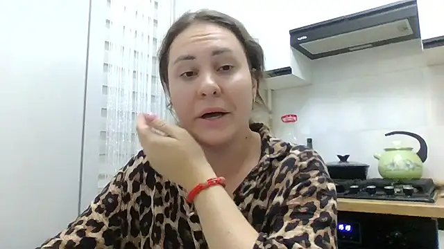 MeadowEyes' Live XXX Chat