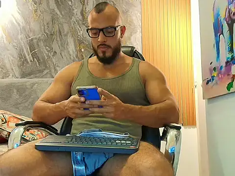karymmusclet777のウェブカメラショー