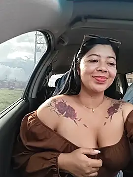 Pp-ari4na03's Live XXX Chat