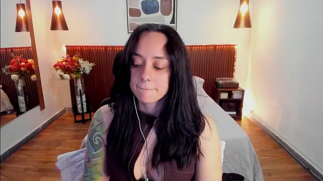 KatherineBond Live XXX Chat