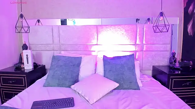 SamaanthaMiller – Naživo XXX chat