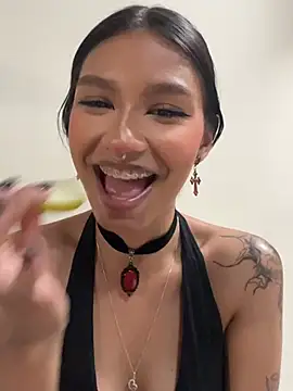 Mimi_Nyx's Live XXX Chat