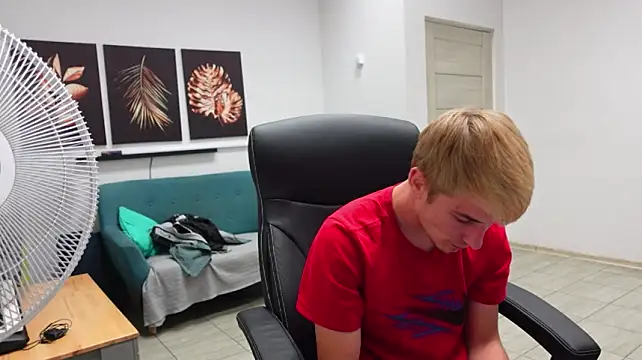 Logan_Falk Webcam Show