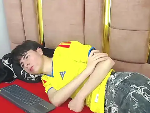 Chat XXX ao vivo de MICHAEL_HONEY